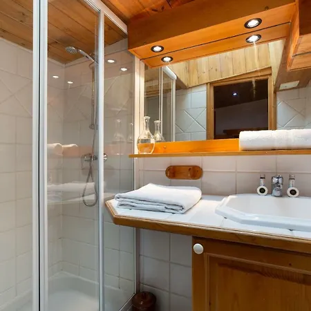 Apartament Le Cristal - Mont Blanc 21 *